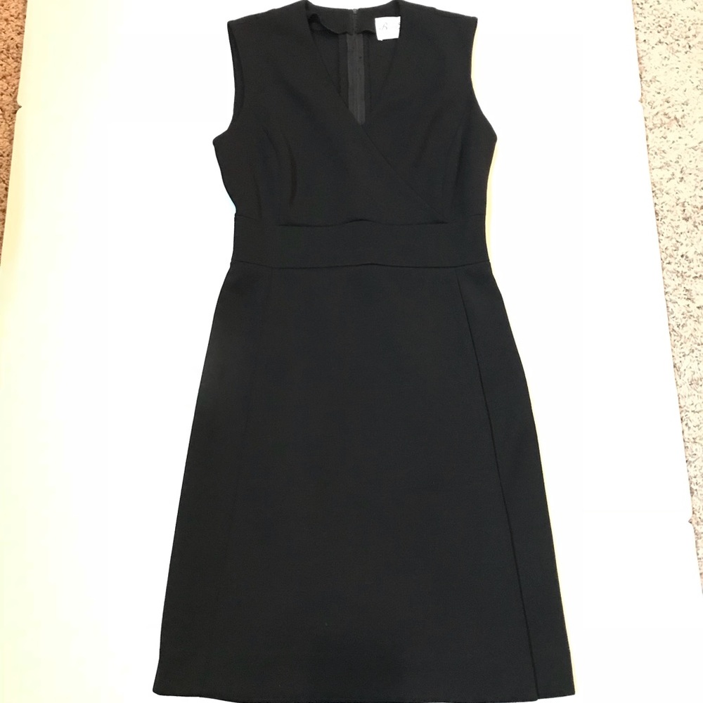Vintage black dress. Size 6 see measurements. Bn3